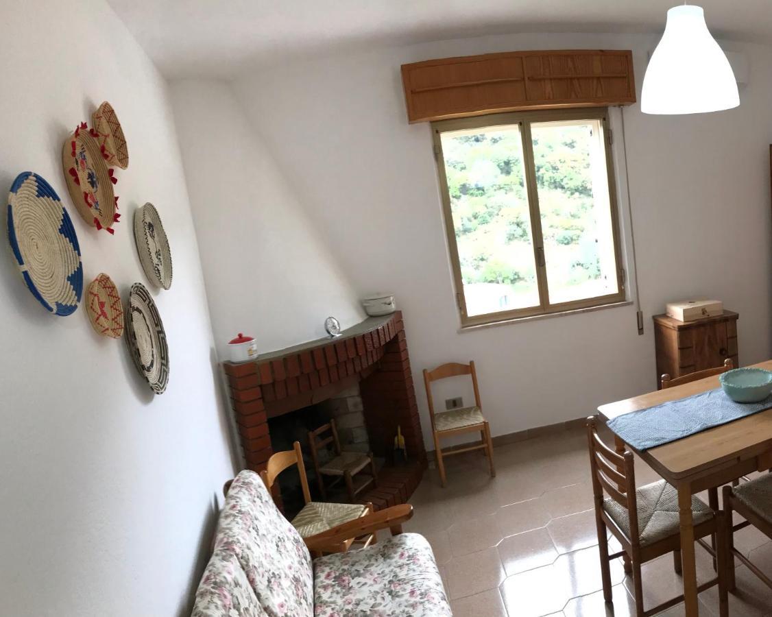 La Corbula - Casa Vacanze - Q5992 Fluminimaggiore Εξωτερικό φωτογραφία